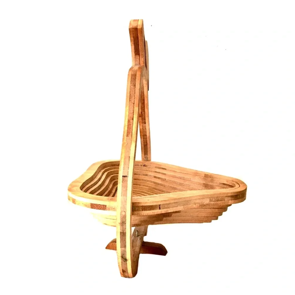 Vintage Craftsman Collapsible Bamboo Basket in Pear Shape
